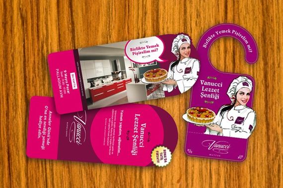 10 Şehirde Vanucci Lezzet Şenlikleri / Door Hanger Ve Flyer